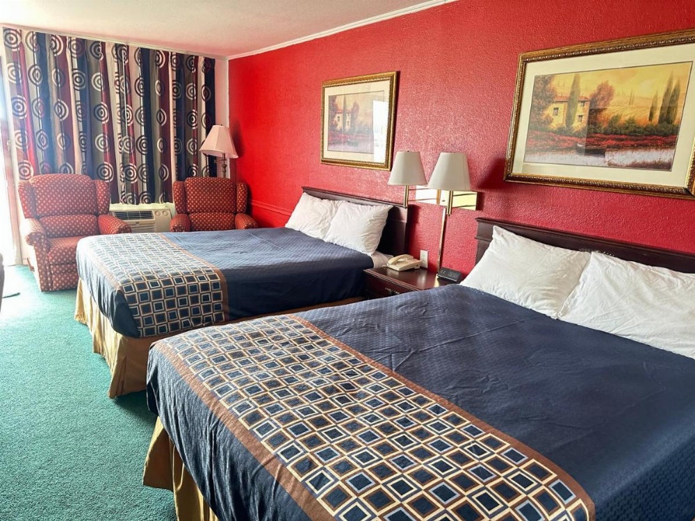 Gateway Inn Image 14